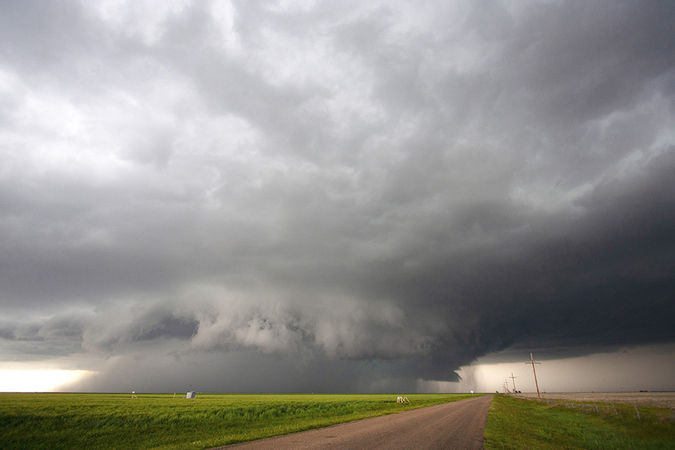 A severe storm forms on the Great Plains in 2010