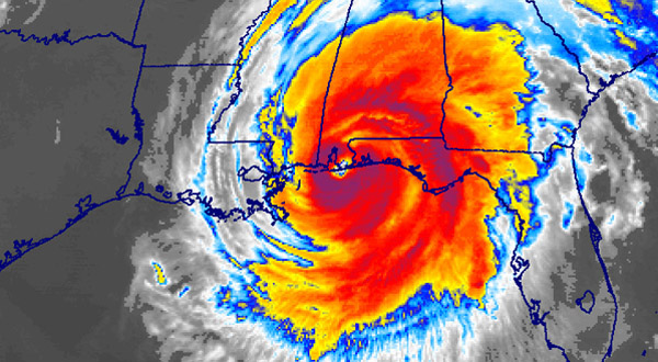  Satellite imagery of Hurricane Ivan