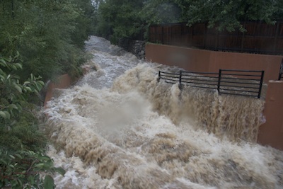 Flood waters roaring along the Bear Creek bikeway