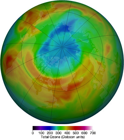 Total ozone concentration above Arctic, March 2011