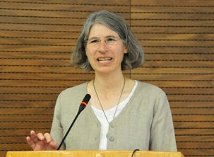 Clara Deser