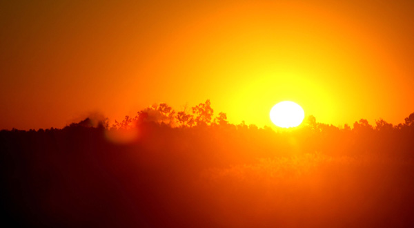 Future summers will break heat records - photo: a hot sun