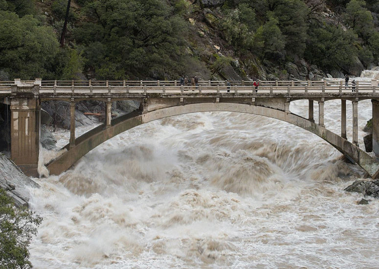 Flooding along South Yuba River in California in 2017.