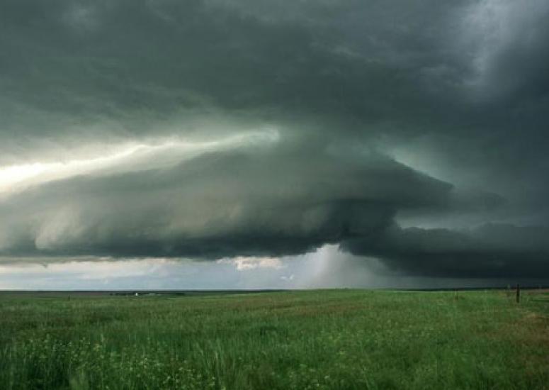 Thunderstorms and ozone:  A rotating supercell thunderstorm moves across northeast Colorado. 