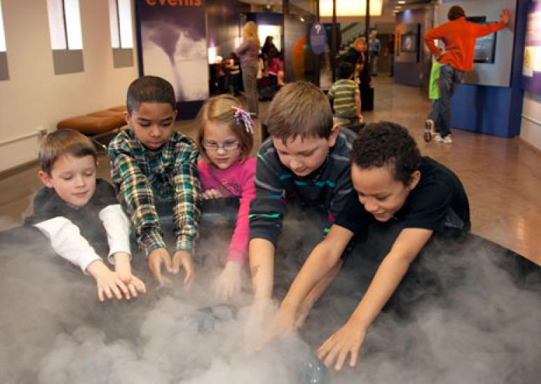 UCAR named Smithsonian Affiliate: Kids experiment with cloud exhibit