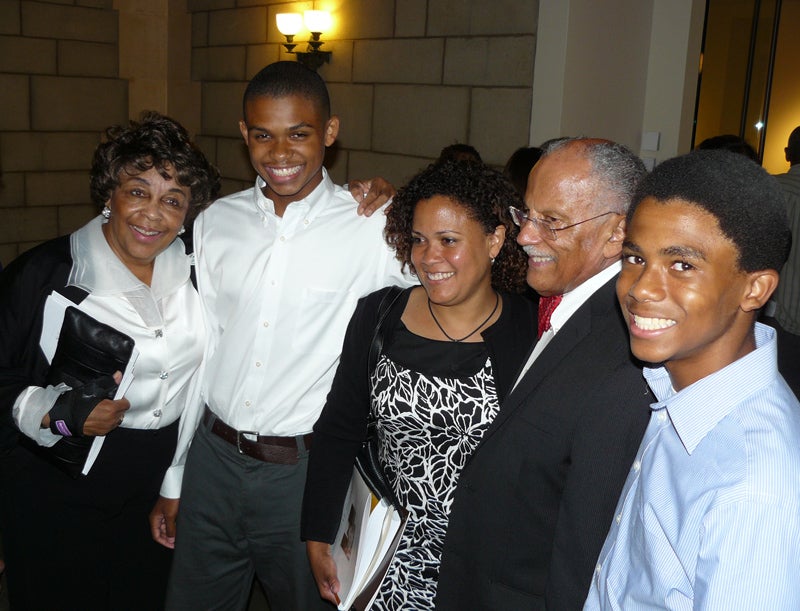 Warren and Mary Washington with grandchildren